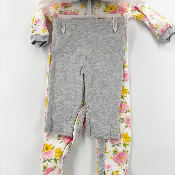 Baby Kiss 9 Piece Set Sleep, Play, Bib, Bodysuit, Pants, Cap & Socks 3-6 Months - Picture 5 of 7